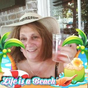 Meet your Posher, Antonella